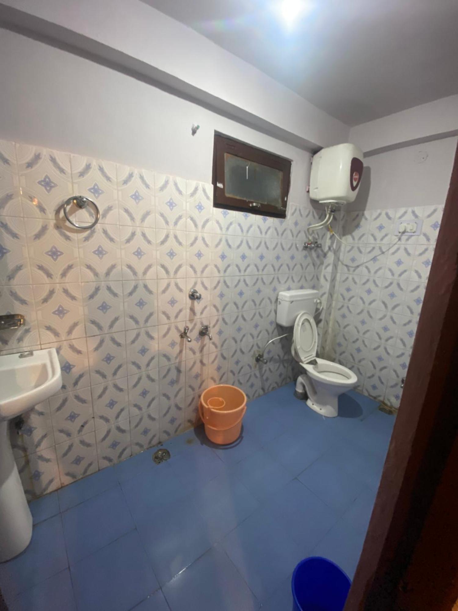 Hotel Freedom Cafe Kalgha Zewnętrze zdjęcie